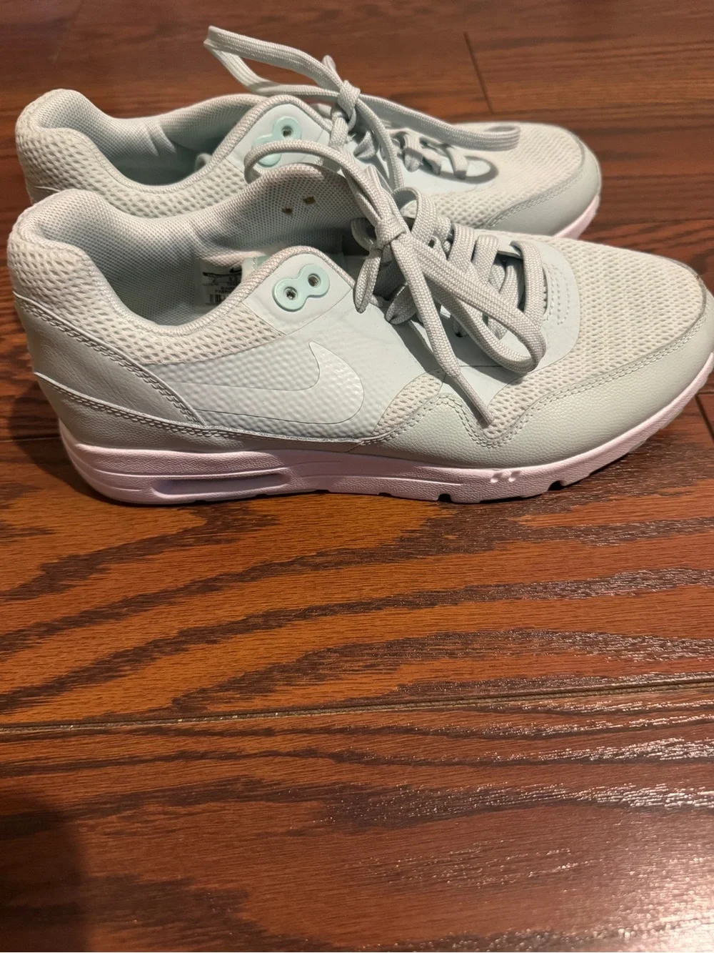 Nike Women’s Mint Green Lace-Up Sneakers